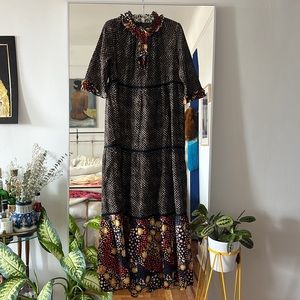 Warm contrast maxi dress